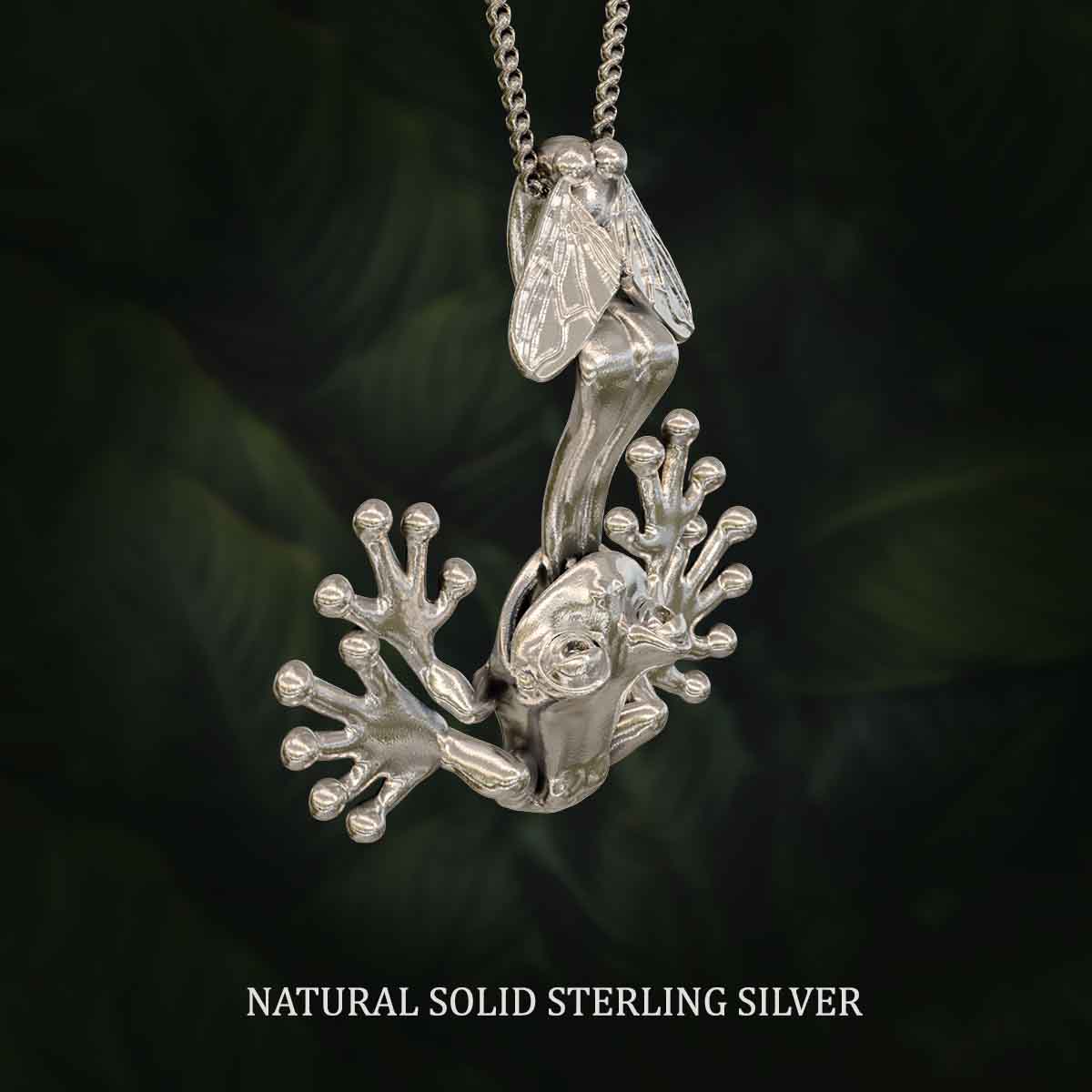     Natural-Satin-Polish-Solid-Sterling-Silver-Frog-Catching-Fly-With-Tongue-Pendant-Jewelry-For-Necklace